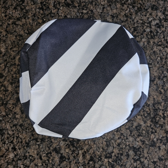 SPIRIT HALLOWEEN COSTUME - Jailbird L/XL Adult - Picture 8 of 8